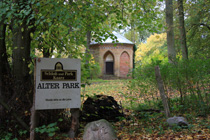 Alter Park vom Schloss Kaarz